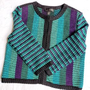 💥St John front opened cardigan